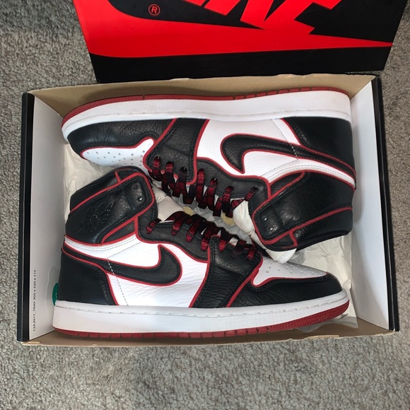 Jordan 1 bloodline Size 8.5 - Picture 1 of 3